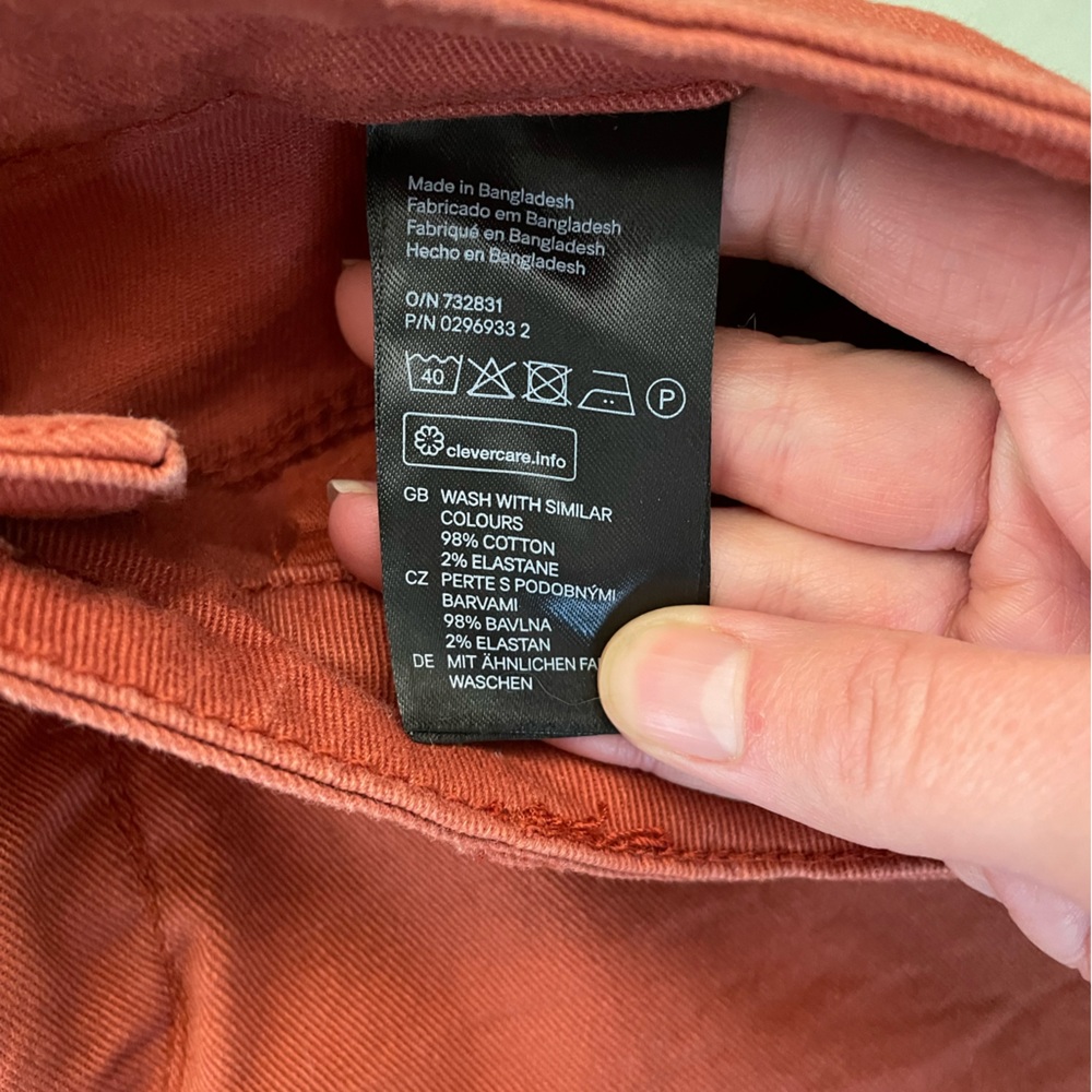 H&M Shorts - Picture 4 of 4